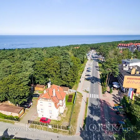 Gryf Pokoje Blisko Plazy Krynica Morska Exterior photo