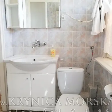 Gryf Pokoje Blisko Plazy Krynica Morska Exterior photo