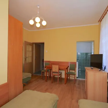Gryf Pokoje Blisko Plazy Krynica Morska Exterior photo