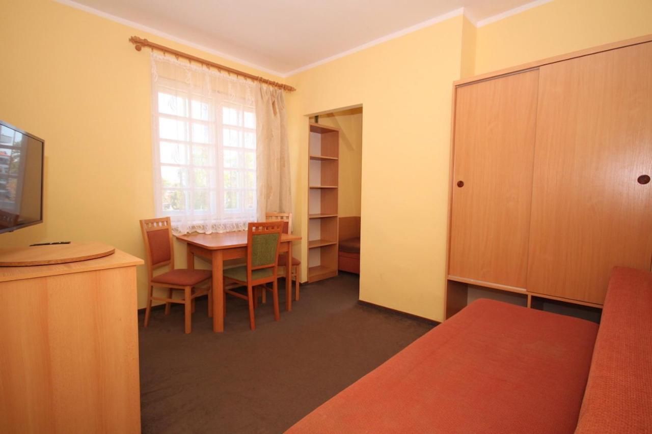 Gryf Blisko Plazy Privatunterkunft Krynica Morska